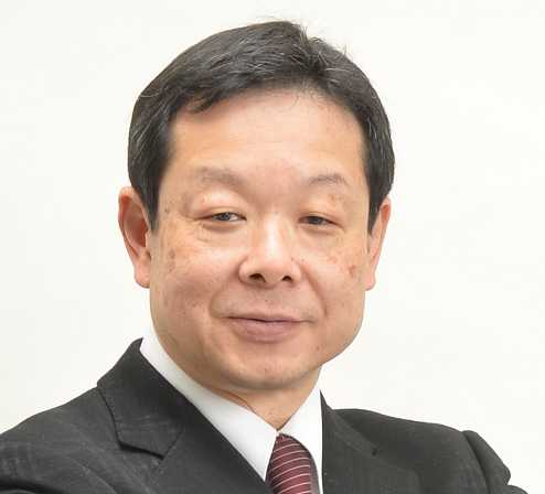 増井達巳氏